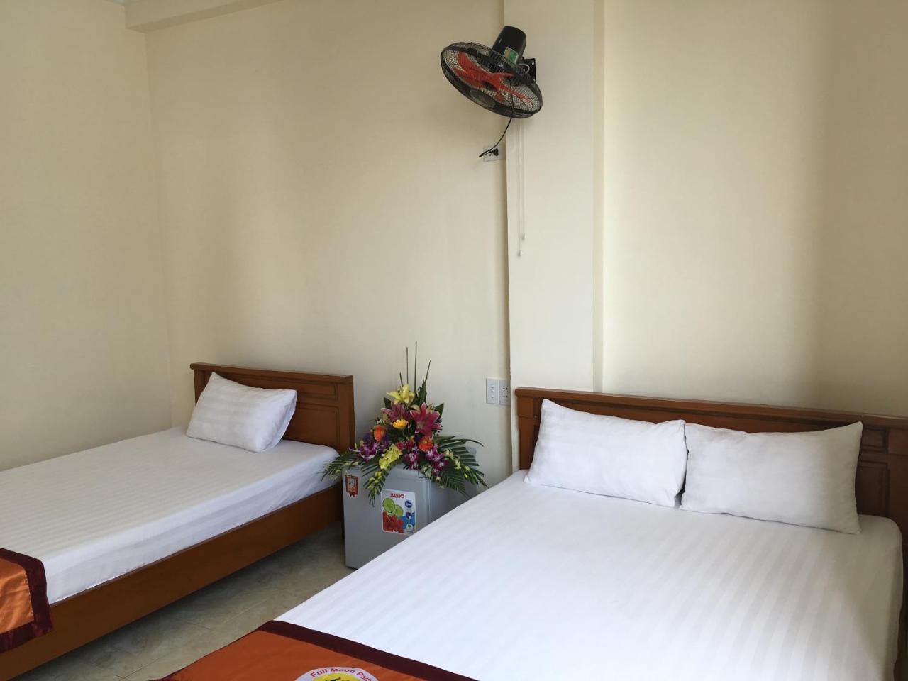 Full Moon Party Hotel Hai Phong Eksteriør bilde